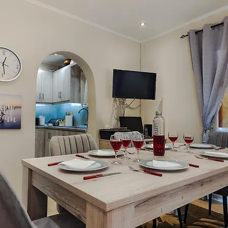 Apartament Regina Barbati
